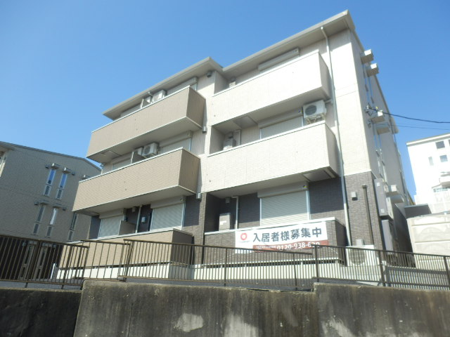 22/29 エントランス