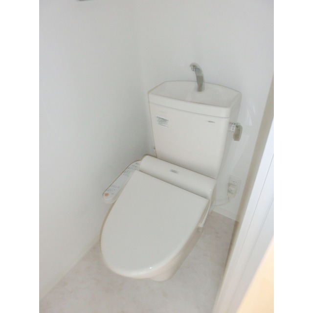 14/16 エントランス