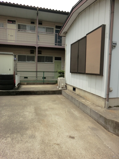 22/30 駐車場