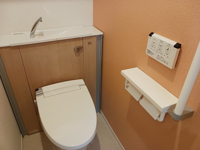 18/30 トイレ