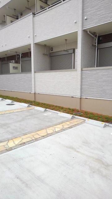 28/30 駐車場