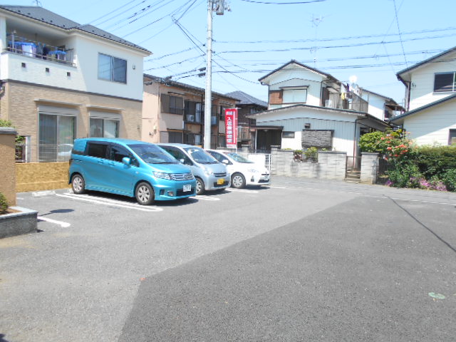 22/30 駐車場