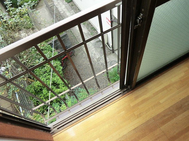 13/25 バルコニー