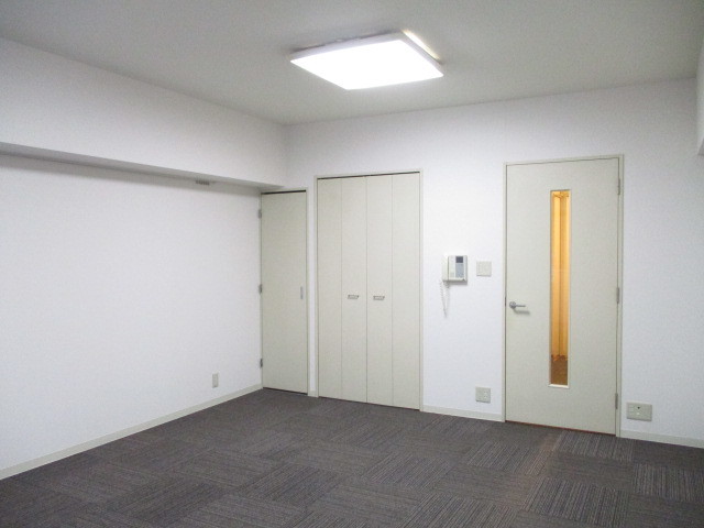 14/30 リビング/ダイニング