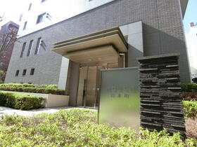 15/15 エントランス