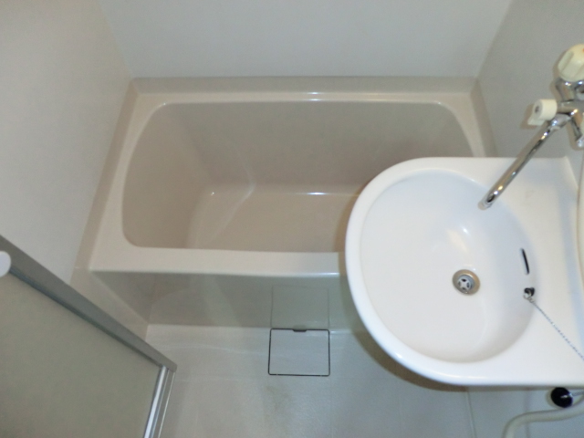 14/30 浴室