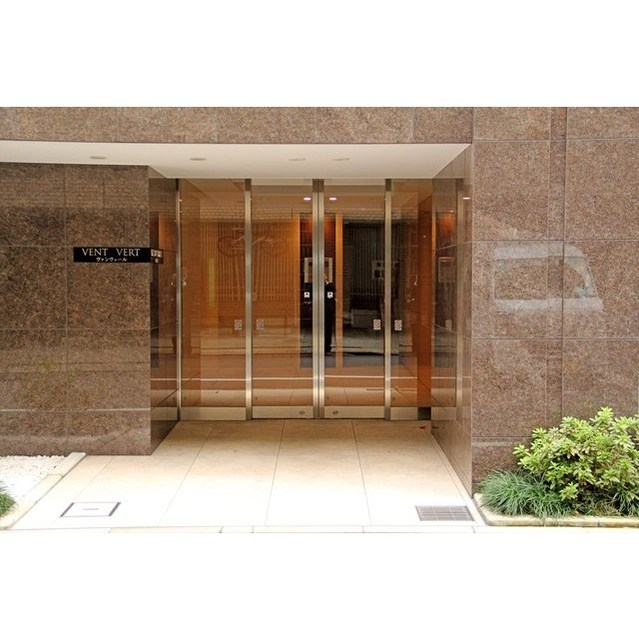 3/8 エントランス