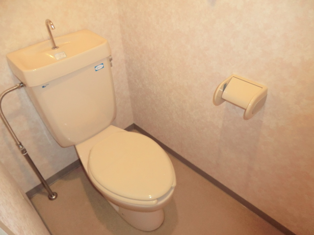 13/30 トイレ