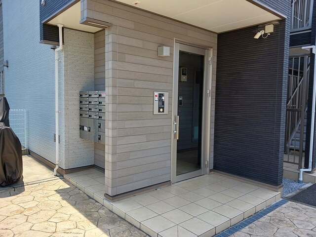 14/21 エントランス