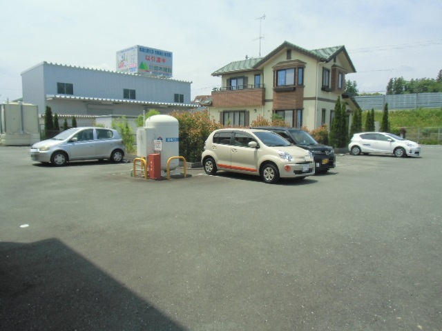 23/25 駐車場