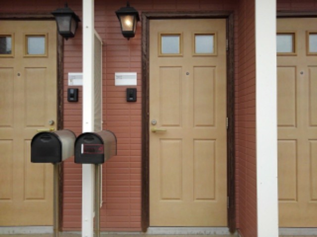 20/28 エントランス