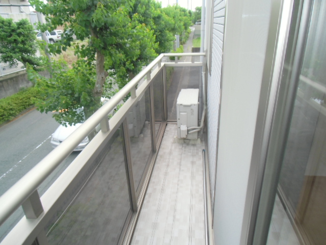 20/27 バルコニー