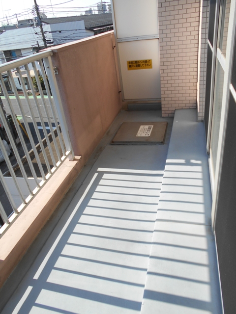 18/26 バルコニー