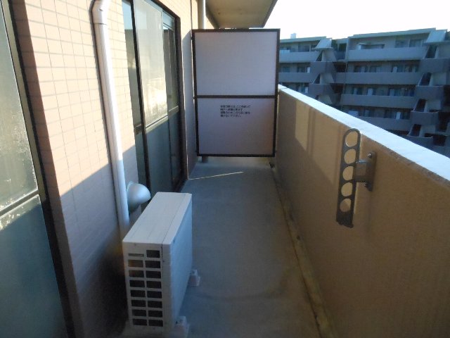 19/28 バルコニー