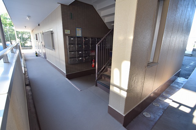 13/20 エントランス