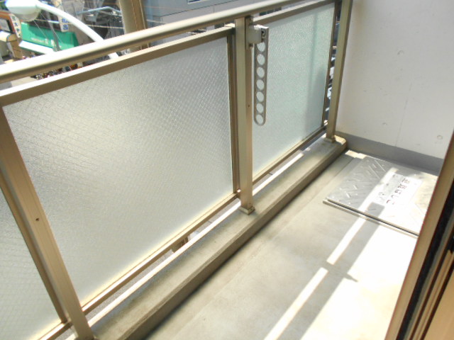 14/30 バルコニー