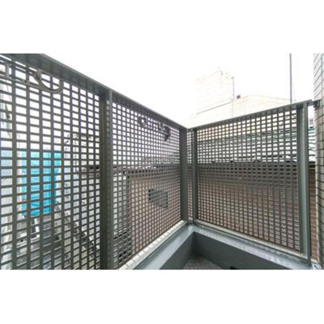 13/16 バルコニー