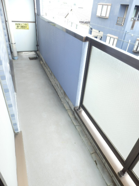 19/30 バルコニー