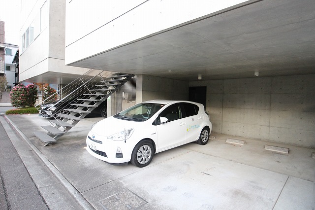 22/30 駐車場