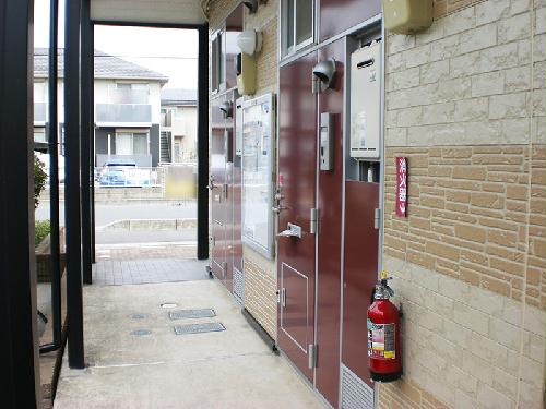 15/17 エントランス