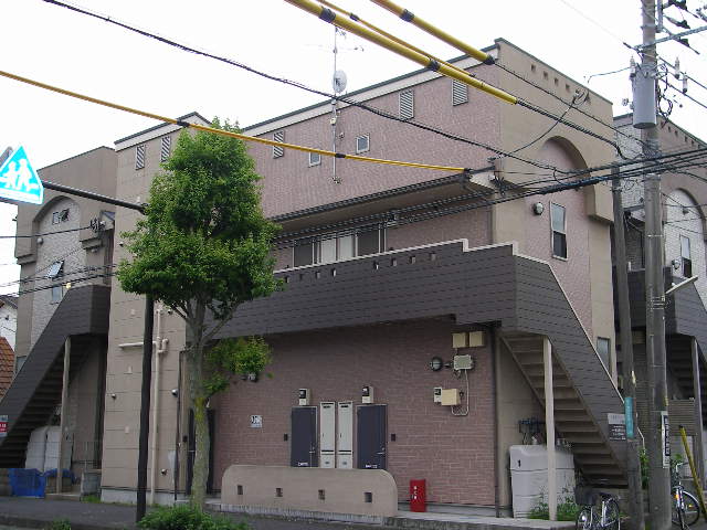 22/30 エントランス