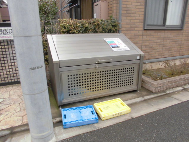 2/3 エントランス