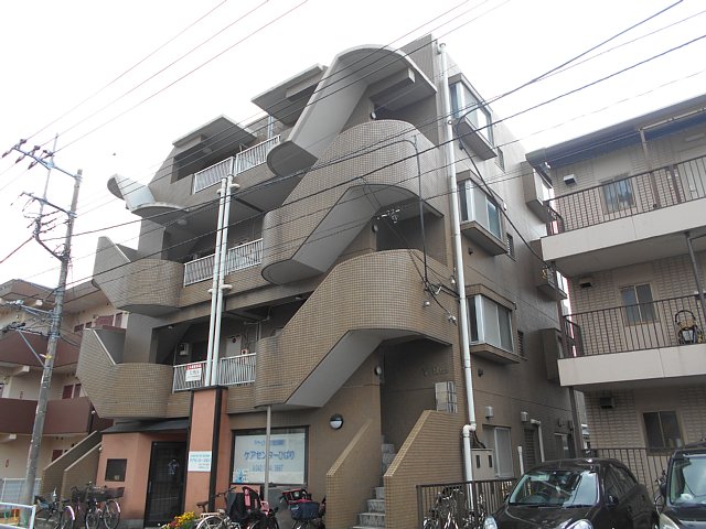 2/5 エントランス