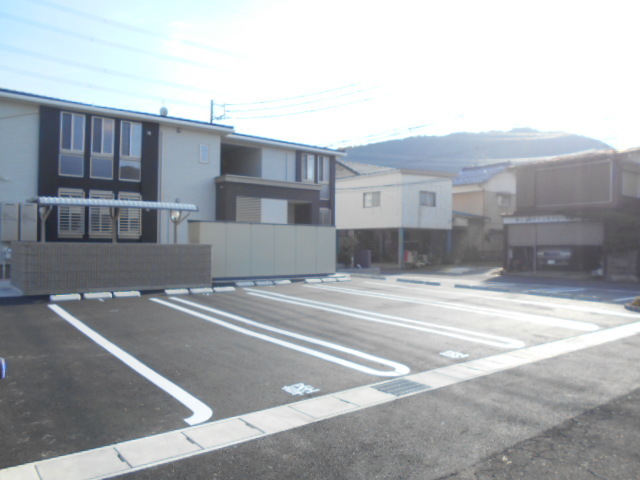 14/20 駐車場