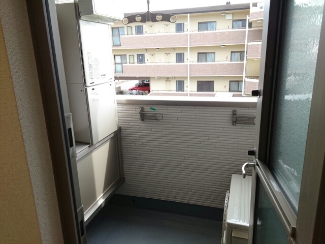 14/22 バルコニー