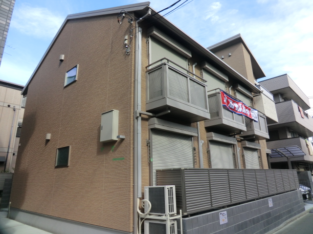 22/30 エントランス