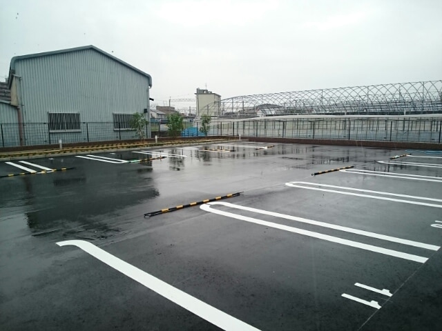 14/20 駐車場