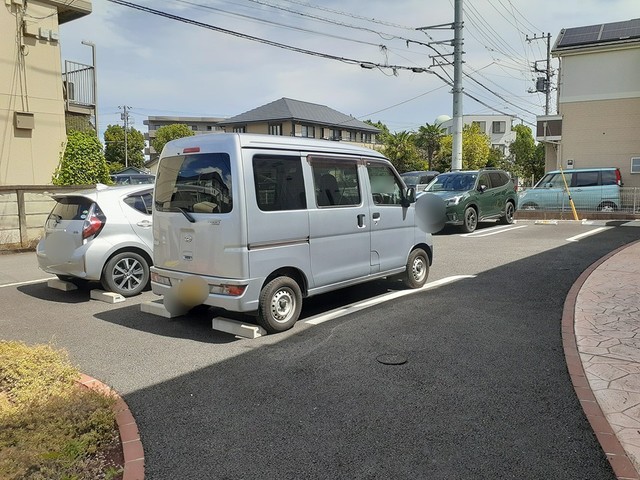 14/20 駐車場