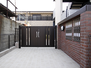 15/24 エントランス