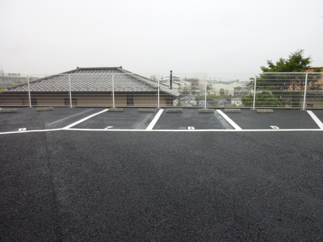 2/10 駐車場