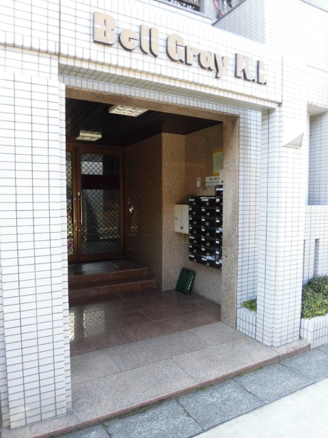 20/29 エントランス