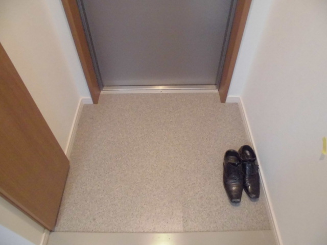 6/28 玄関