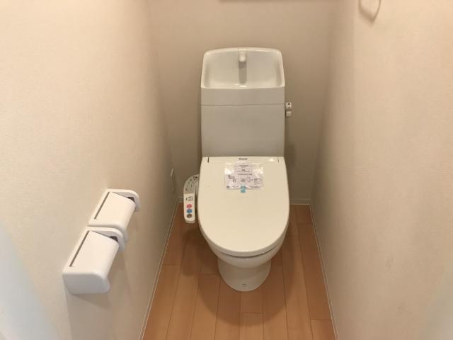 17/30 トイレ