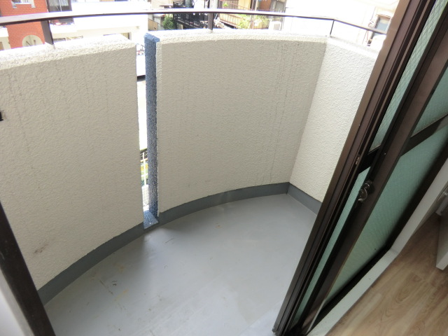 20/30 バルコニー