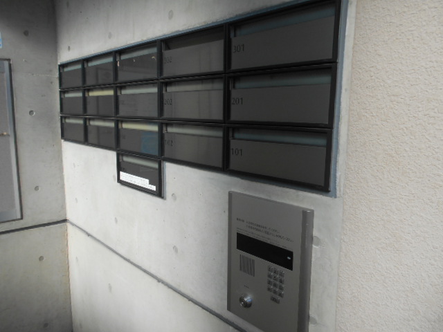 22/30 エントランス