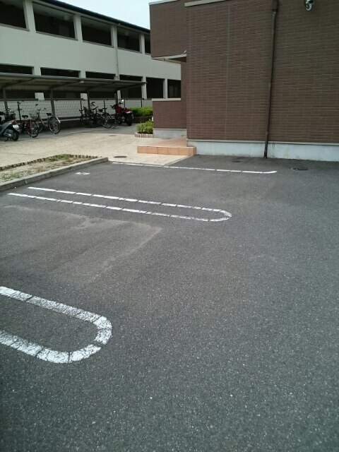 2/8 駐車場