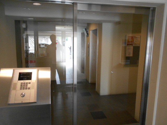 2/10 エントランス