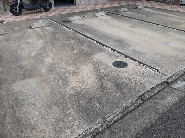 14/20 駐車場
