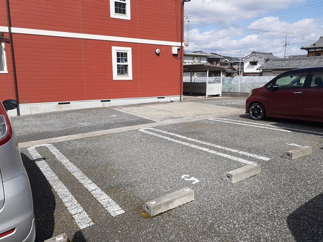 19/25 駐車場