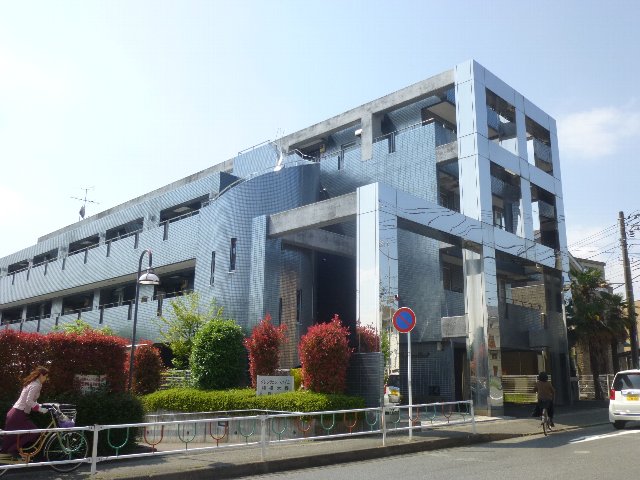 22/30 エントランス