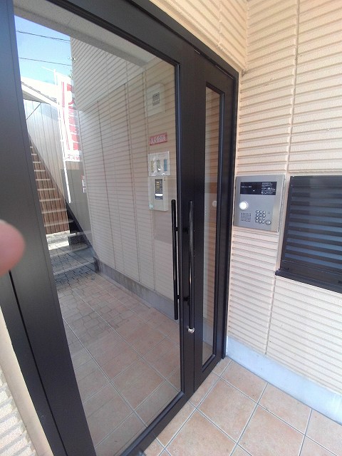 2/8 エントランス