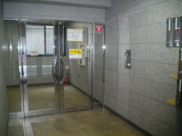 14/24 エントランス