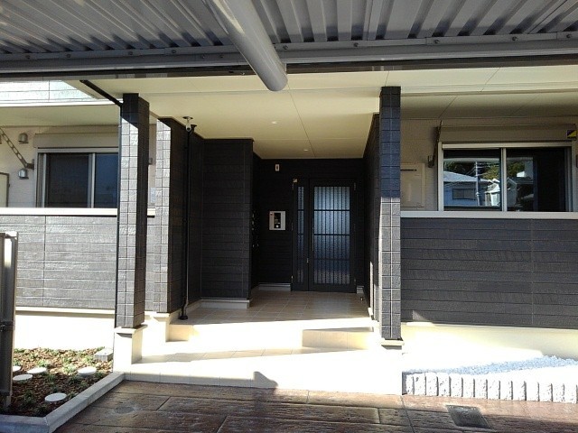 13/20 エントランス