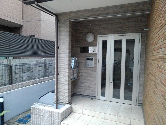 14/24 エントランス