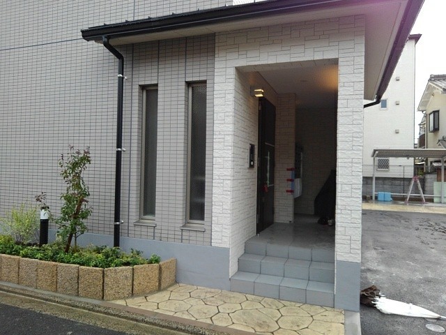 13/20 エントランス