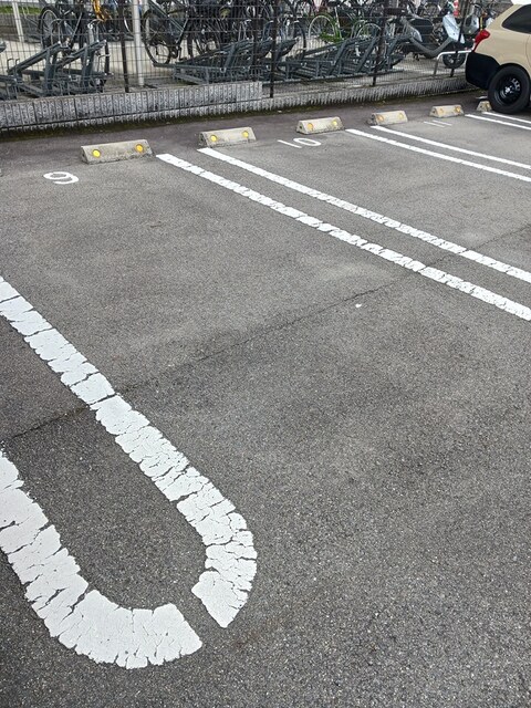 14/20 駐車場